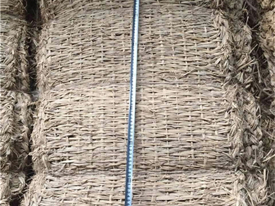 防汛草袋在农村水资源利用和管理中的应用